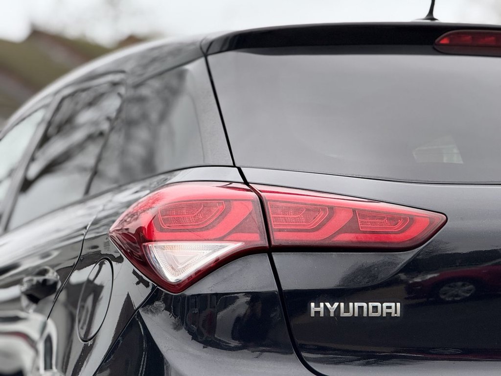 Used Hyundai i20 2017 for sale - 77056347: Photo 41