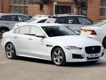 Used Jaguar XE 2017 for sale - 75020140: Photo