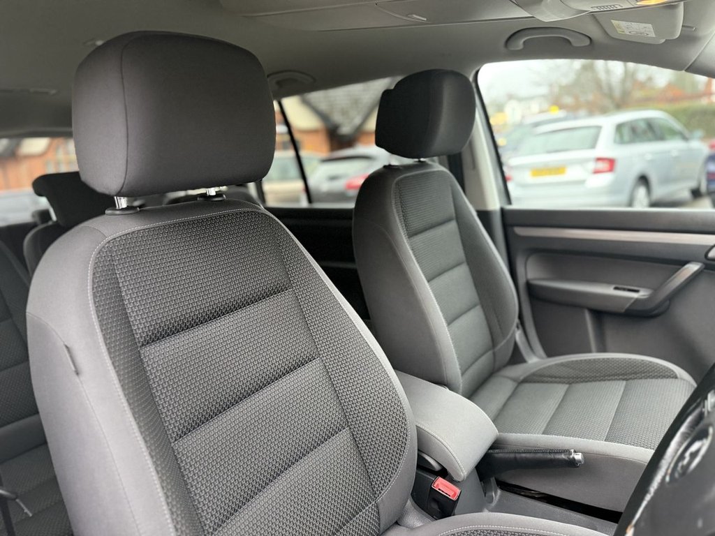 Used Volkswagen Touran 2015 for sale - 77288450: Photo 33