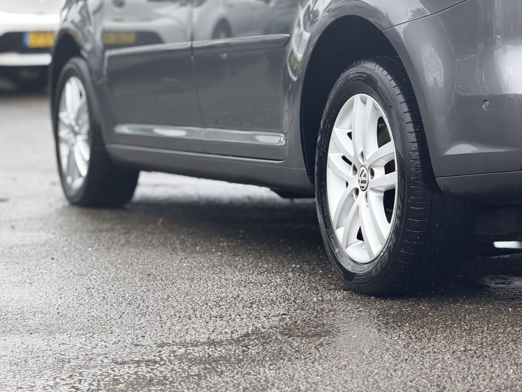 Used Volkswagen Touran 2015 for sale - 77288450: Photo 47