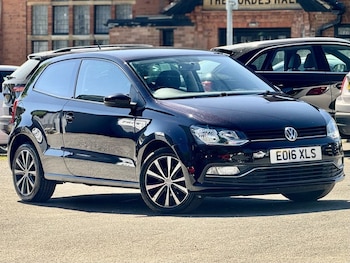Used Volkswagen Polo 2016 for sale - 78444350: Photo