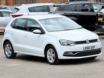 Used Volkswagen Polo 2016 for sale - 79129103: Photo
