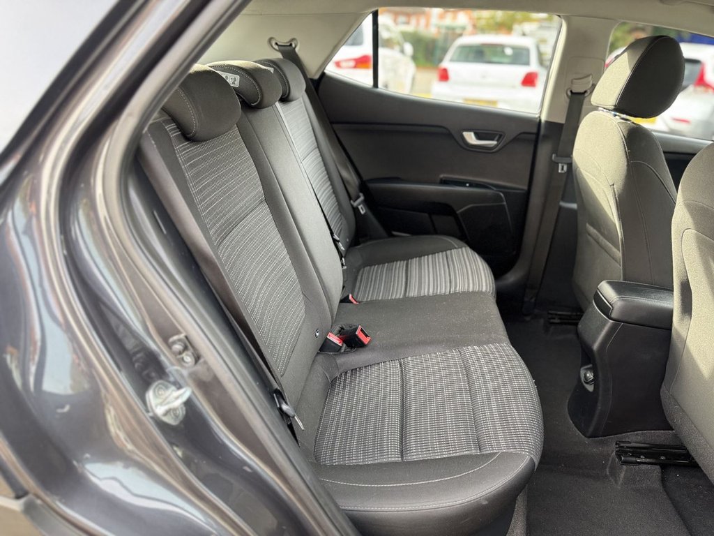 Used Kia Stonic 2019 for sale - 76454118: Photo 14