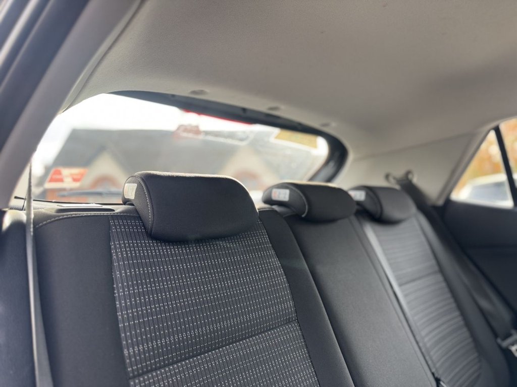 Used Kia Stonic 2019 for sale - 76454118: Photo 23