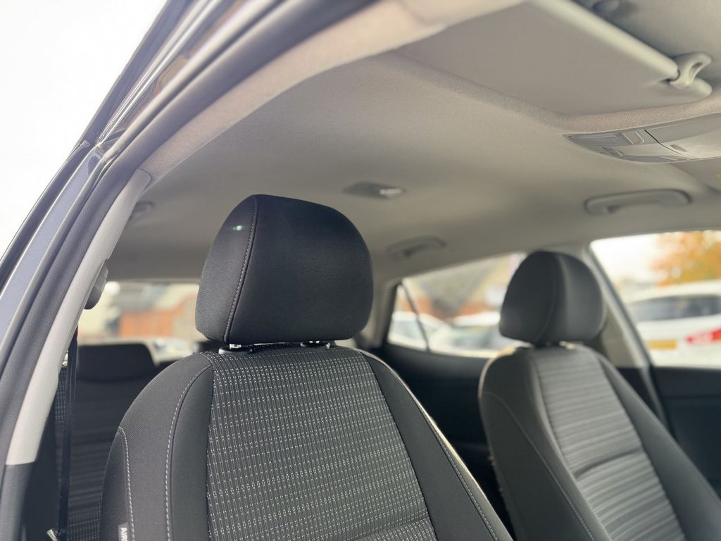 Used Kia Stonic 2019 for sale - 76454118: Photo 26