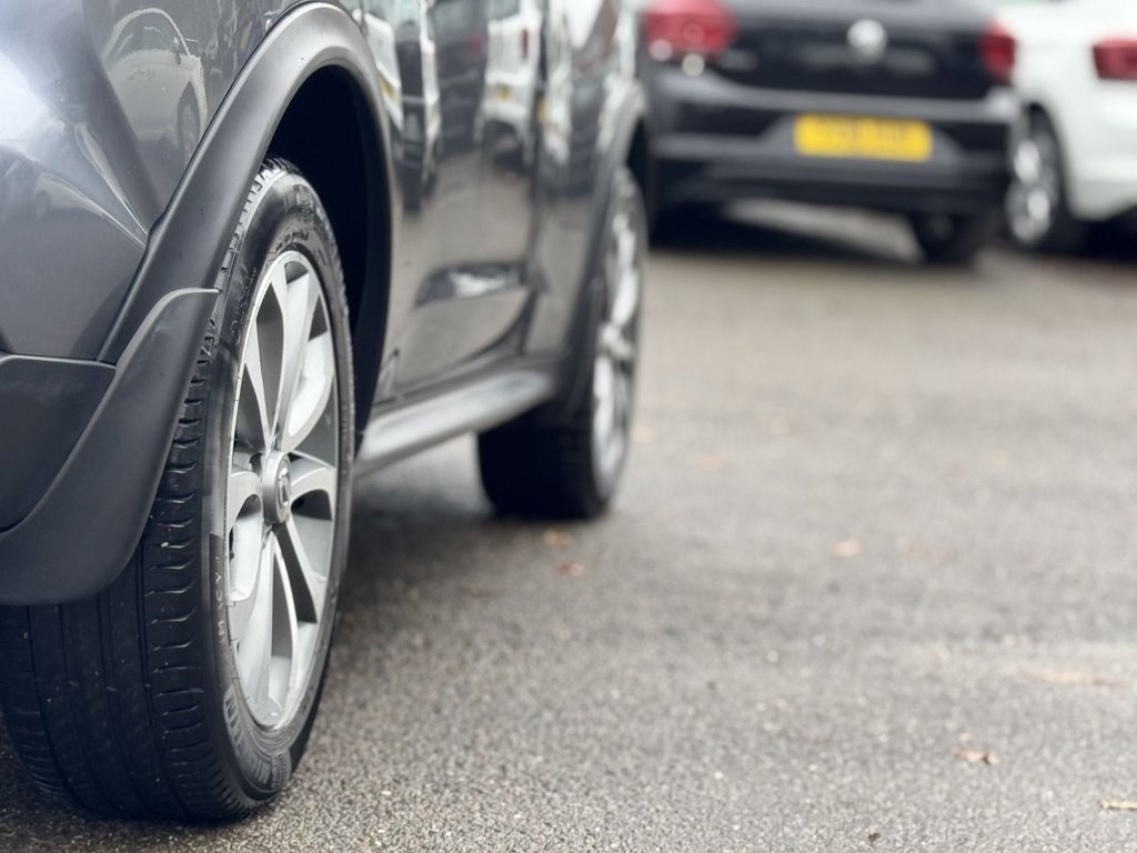 Used Nissan Juke 2016 for sale - 76923930: Photo 16