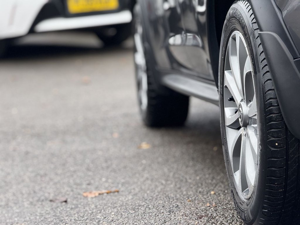 Used Nissan Juke 2016 for sale - 76923930: Photo 32