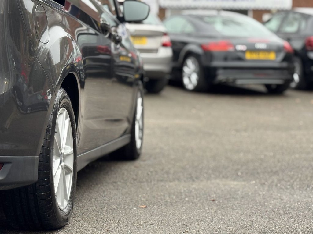 Used Ford Grand C-Max 2018 for sale - 76654758: Photo 27