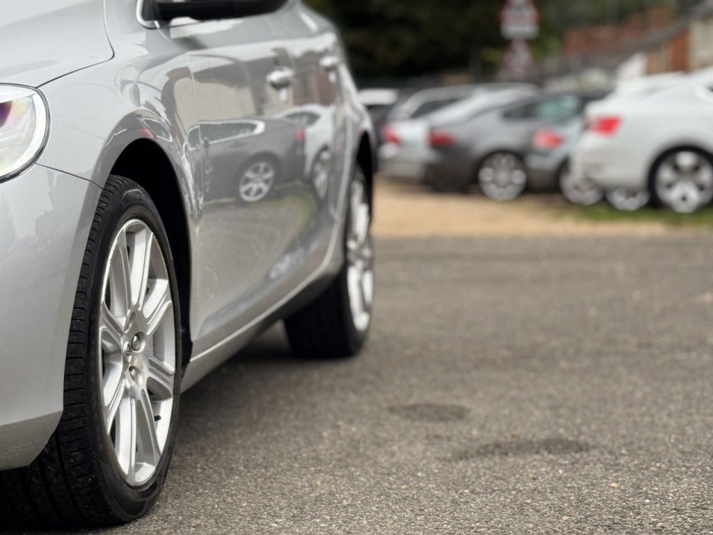 Used Volvo V40 2018 for sale - 76038783: Photo 25