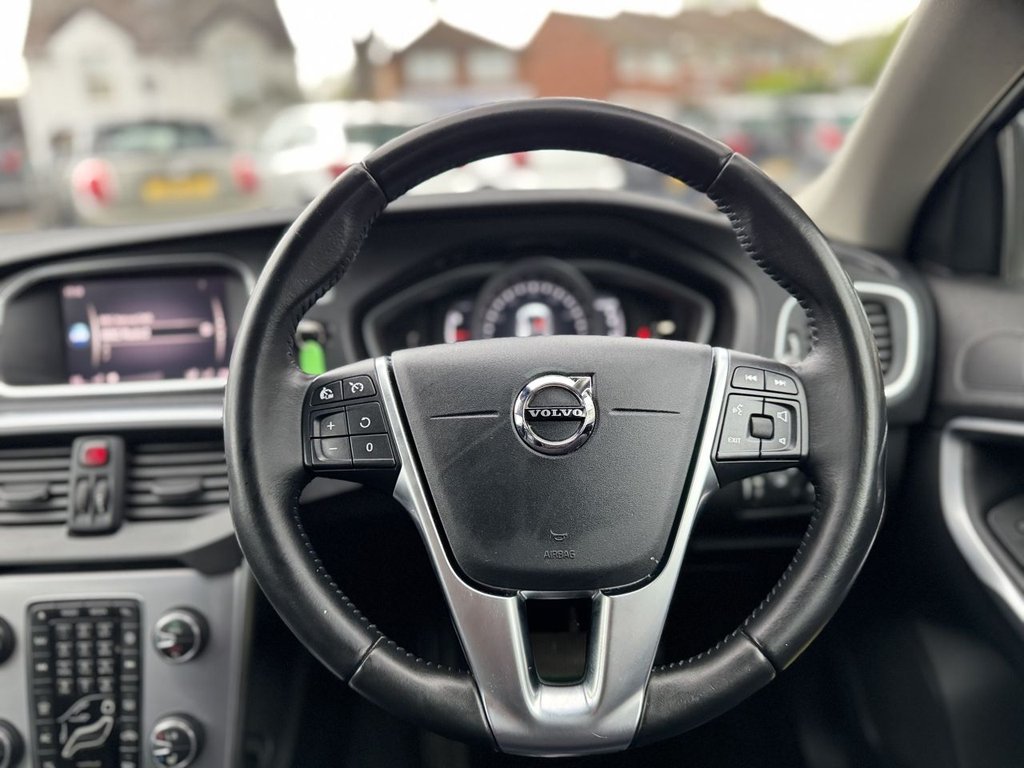 Used Volvo V40 2018 for sale - 76038783: Photo 46