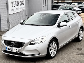 Used Volvo V40 2018 for sale - 76038783: Photo 4