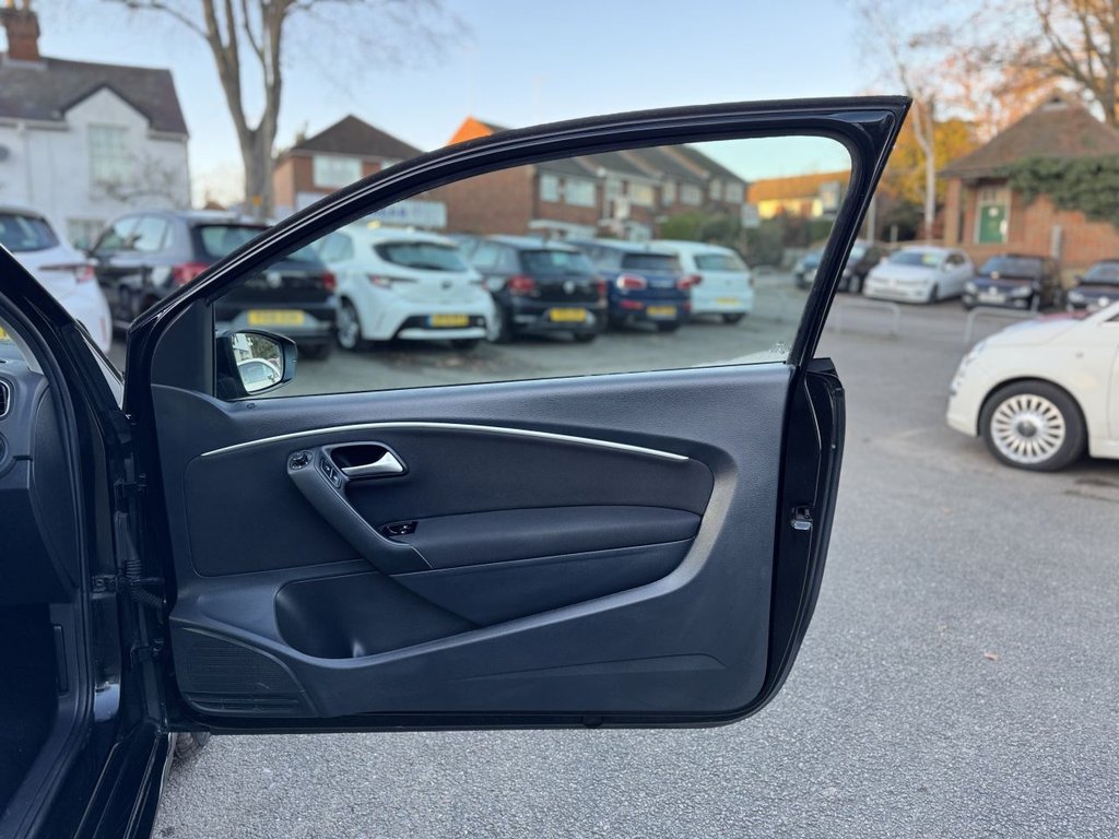 Used Volkswagen Polo 2016 for sale - 77161911: Photo 36