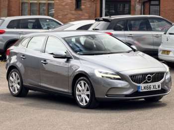Used Volvo V40 2016 for sale - 75121959: Photo