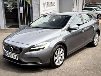 Used Volvo V40 2016 for sale - 75121959: Photo