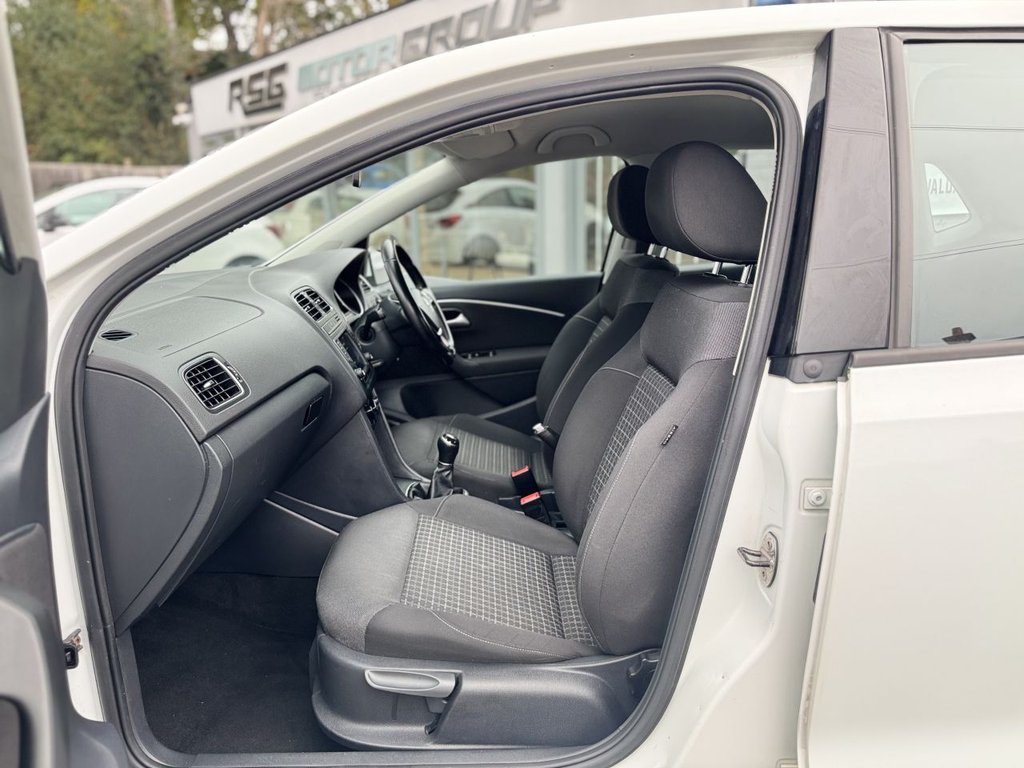Used Volkswagen Polo 2014 for sale - 76356643: Photo 13