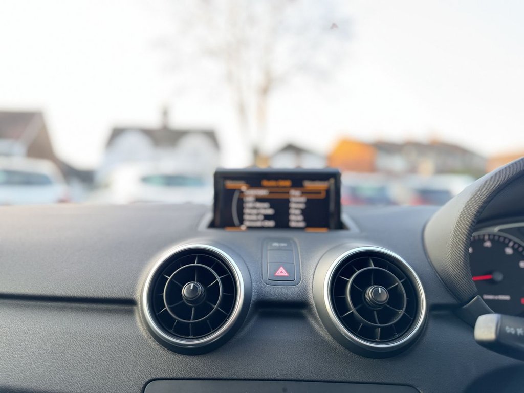 Used Audi A1 2015 for sale - 77780335: Photo 16