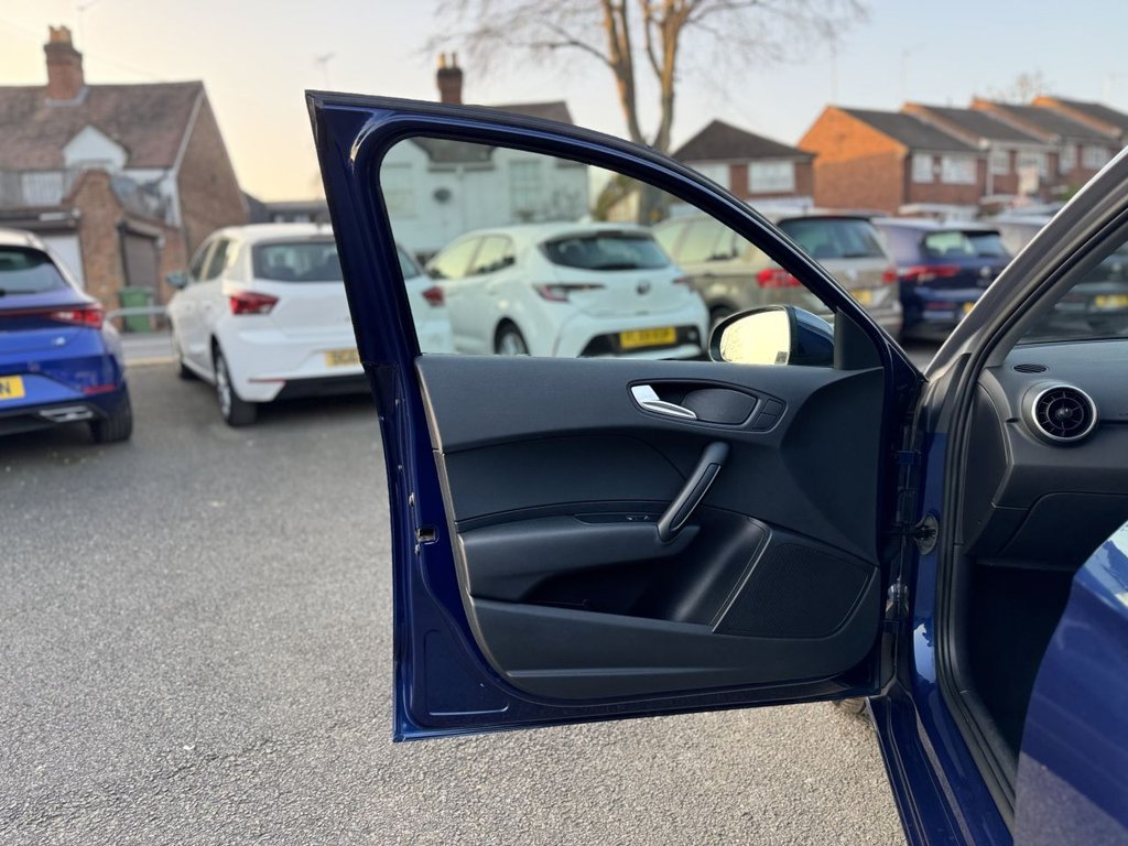 Used Audi A1 2015 for sale - 77780335: Photo 26