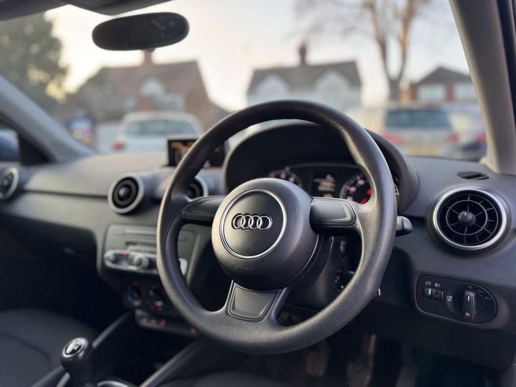 Used Audi A1 2015 for sale - 77780335: Photo 33