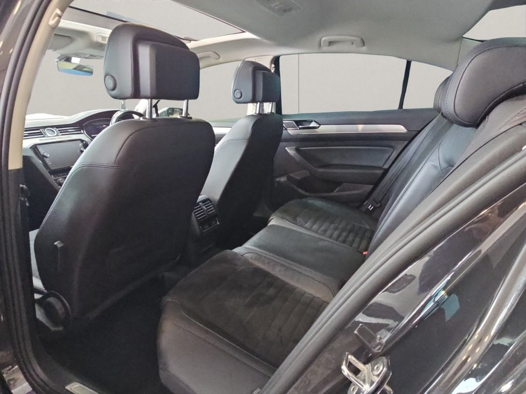 Used Volkswagen Passat 2019 for sale - 77806189: Photo 12