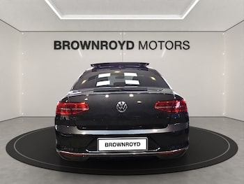 Used Volkswagen Passat 2019 for sale - 77806189: Photo