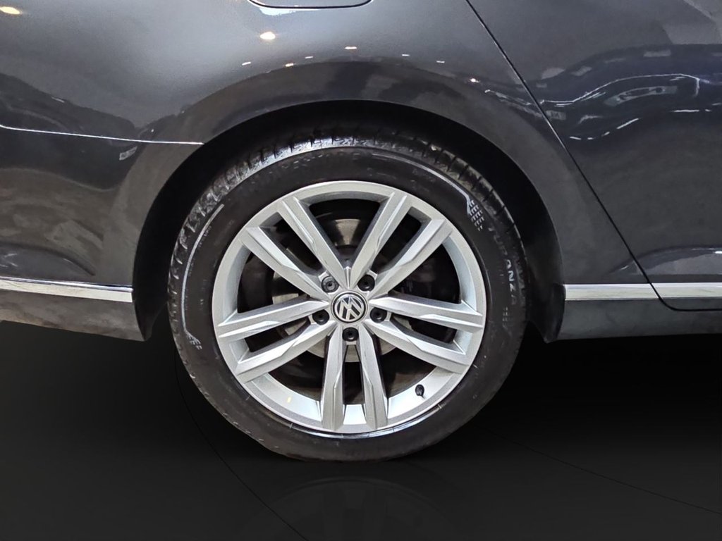 Used Volkswagen Passat 2019 for sale - 77806189: Photo 9