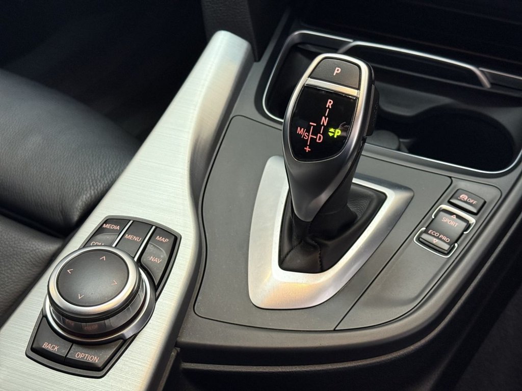 Used BMW 3 Series 2018 for sale - 76686611: Photo 10