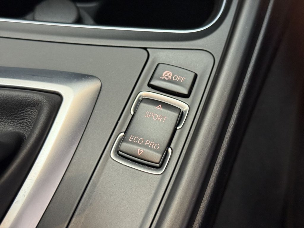 Used BMW 3 Series 2018 for sale - 76686611: Photo 12