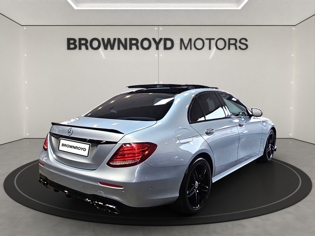 Used Mercedes-Benz E Class 2017 for sale - 77806070: Photo 6