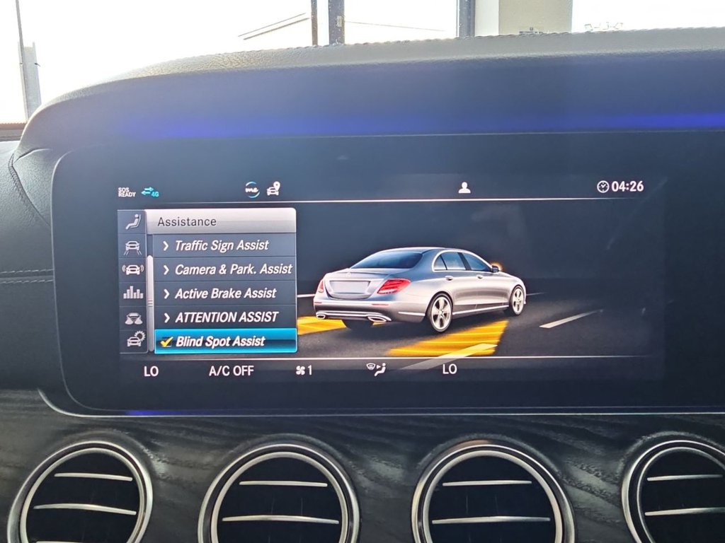 Used Mercedes-Benz E Class 2020 for sale - 77936073: Photo 32