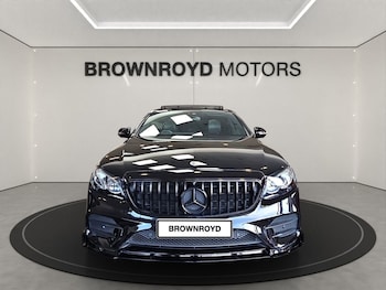 Used Mercedes-Benz E Class 2020 for sale - 77936073: Photo