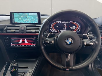 Used BMW 3 Series 2017 for sale - 77654619: Photo