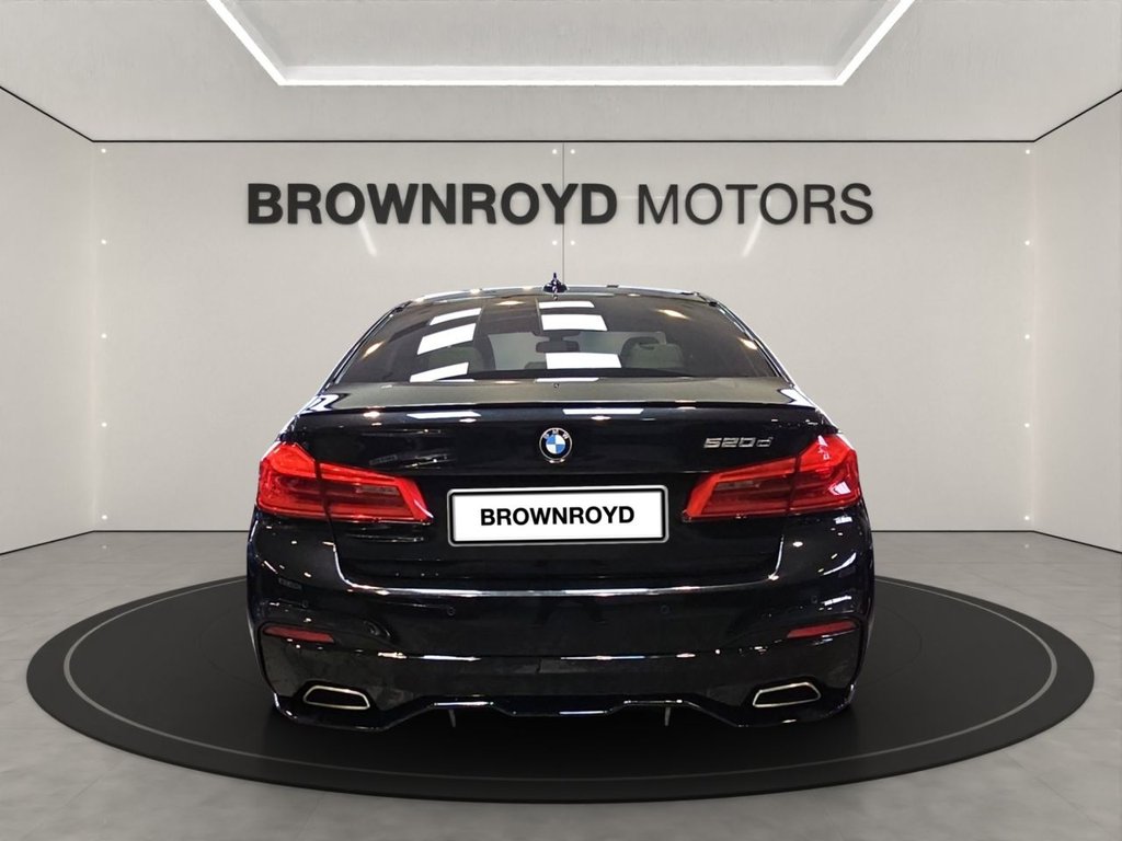 Used BMW 5 Series 2019 for sale - 77152957: Photo 4