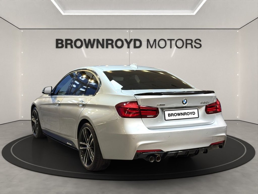 Used BMW 3 Series 2018 for sale - 77302107: Photo 9