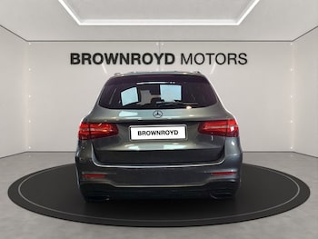 Used Mercedes-Benz GLC 2017 for sale - 77764871: Photo