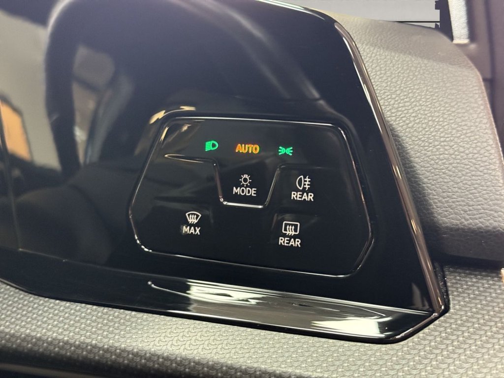 Used Volkswagen Golf 2021 for sale - 76654807: Photo 26