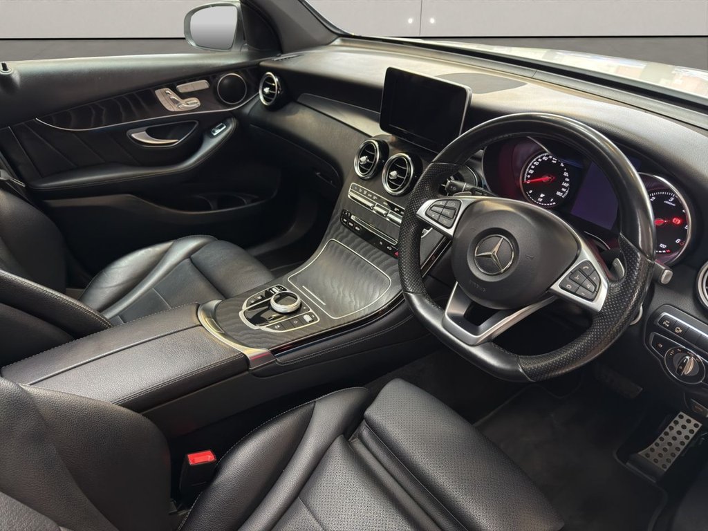 Used Mercedes-Benz GLC 2017 for sale - 77368854: Photo 10