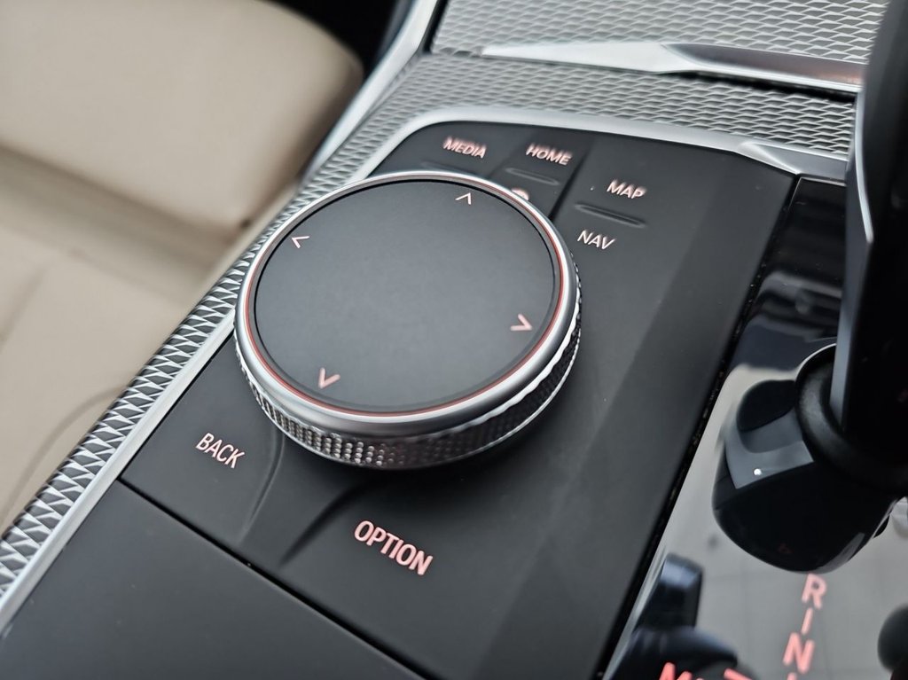 Used BMW 3 Series 2021 for sale - 76654880: Photo 21