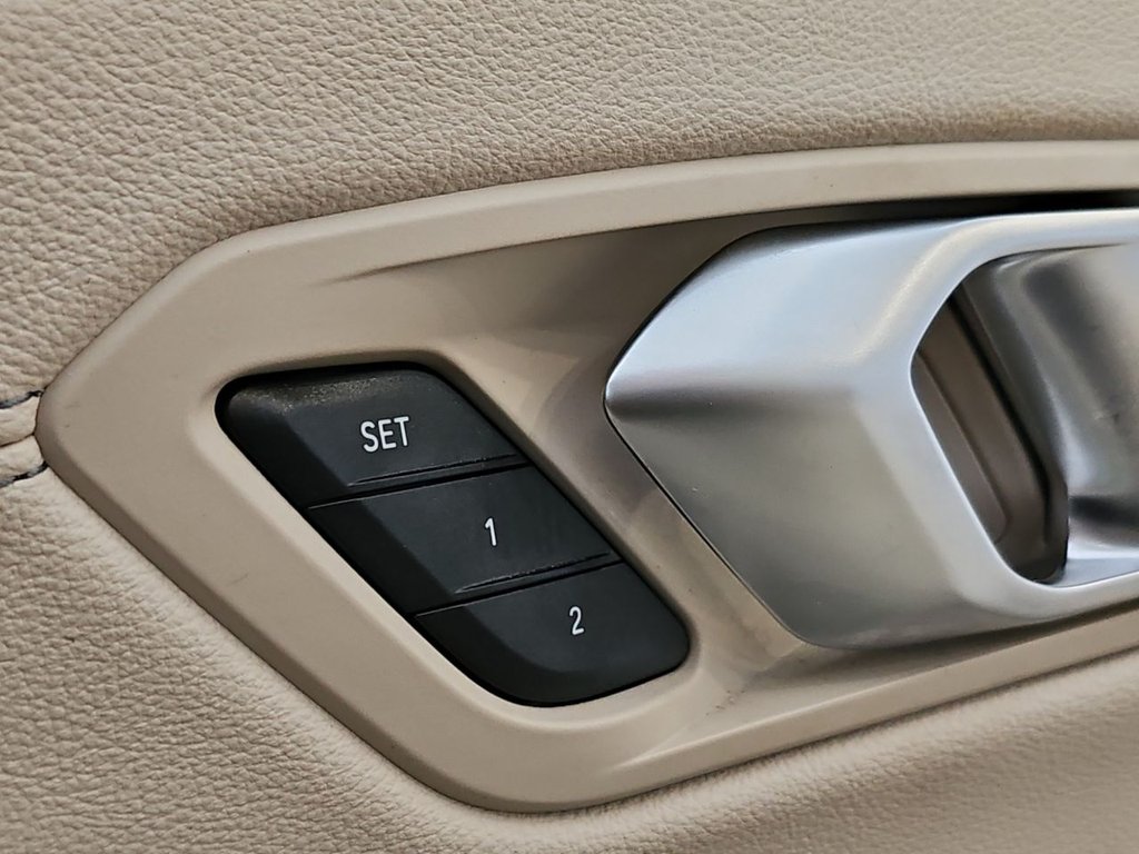 Used BMW 3 Series 2021 for sale - 76654880: Photo 25