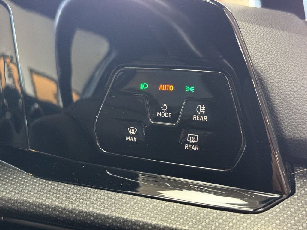 Used Volkswagen Golf 2021 for sale - 77355732: Photo 21