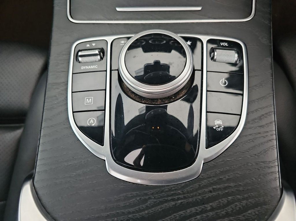 Used Mercedes-Benz GLC 2019 for sale - 76654562: Photo 18