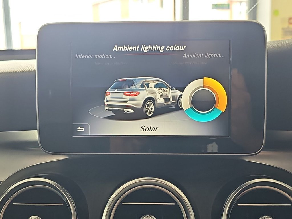 Used Mercedes-Benz GLC 2019 for sale - 76654562: Photo 30