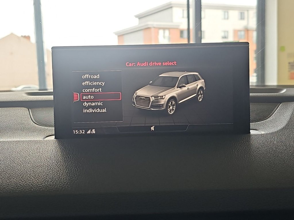 Used Audi Q7 2018 for sale - 78016927: Photo 31