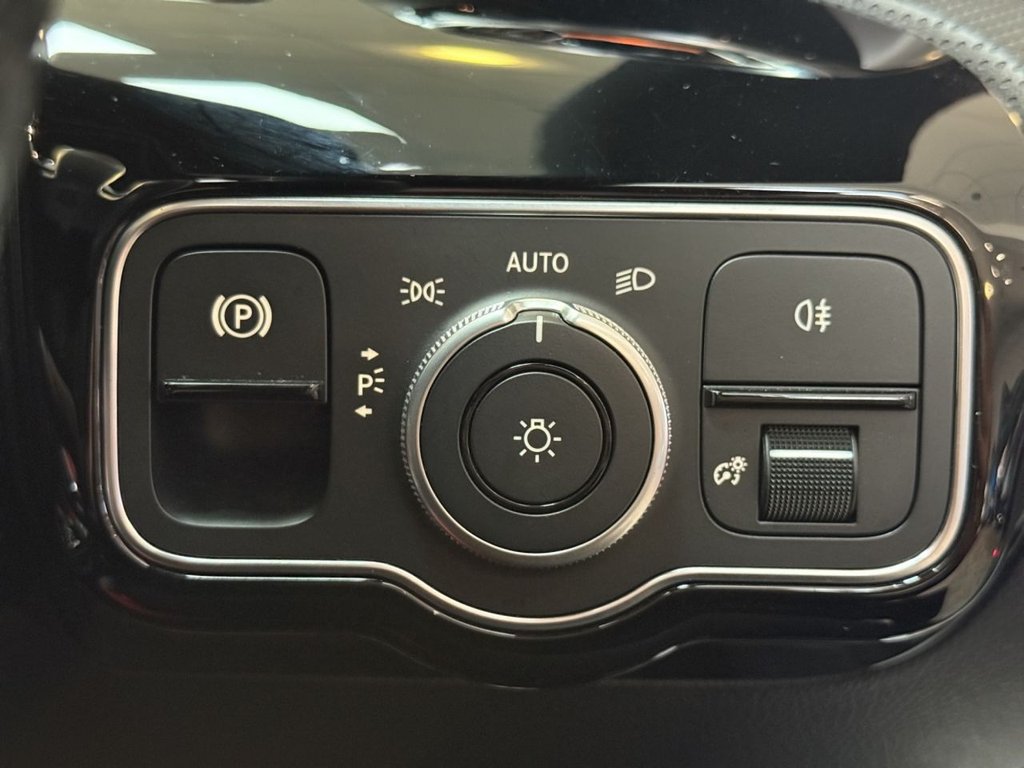 Used Mercedes-Benz CLA 2021 for sale - 77498615: Photo 32