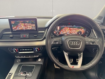 Used Audi Q5 2017 for sale - 79574651: Photo