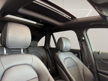 Used Mercedes-Benz GLC 2017 for sale - 79155024: Photo