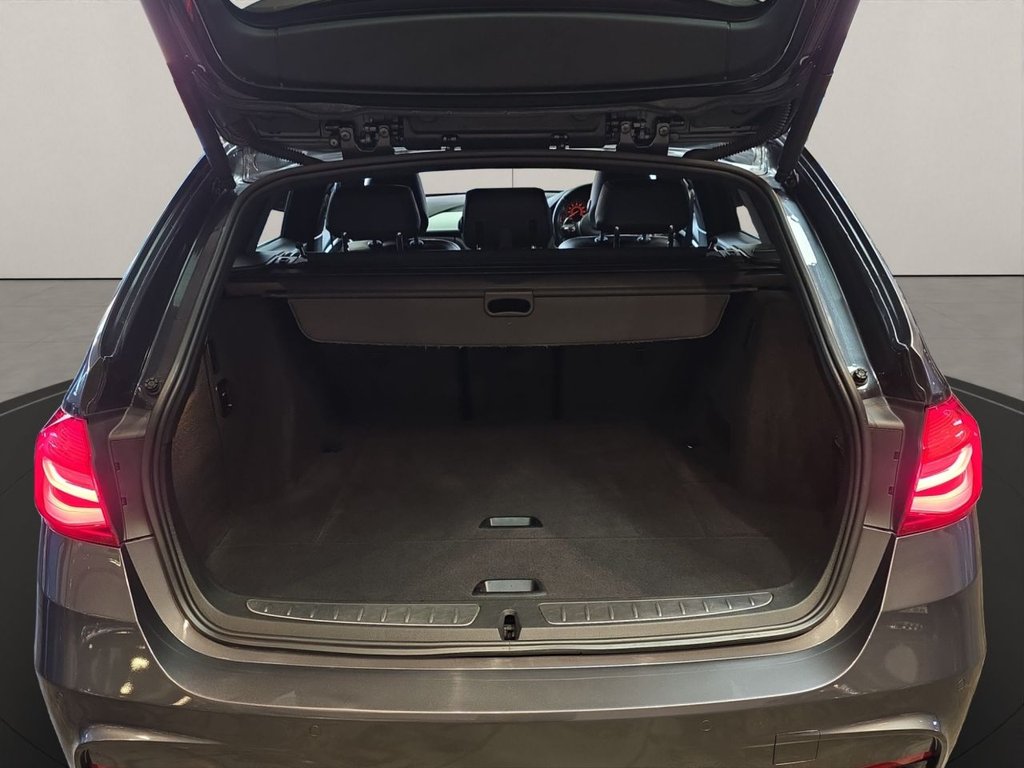 Used BMW 3 Series 2017 for sale - 77110507: Photo 26