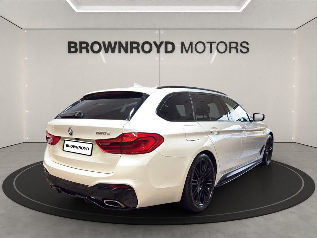 Used BMW 5 Series 2019 for sale - 76654856: Photo 11