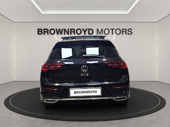 Used Volkswagen Golf 2023 for sale - 76797802: Photo