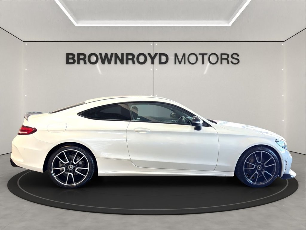 Used Mercedes-Benz C Class 2018 for sale - 77919651: Photo 15