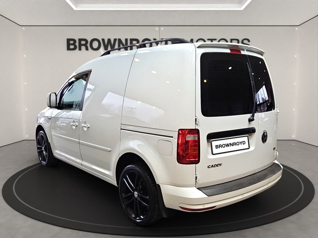 Used Volkswagen Caddy 2017 for sale - 77498386: Photo 5